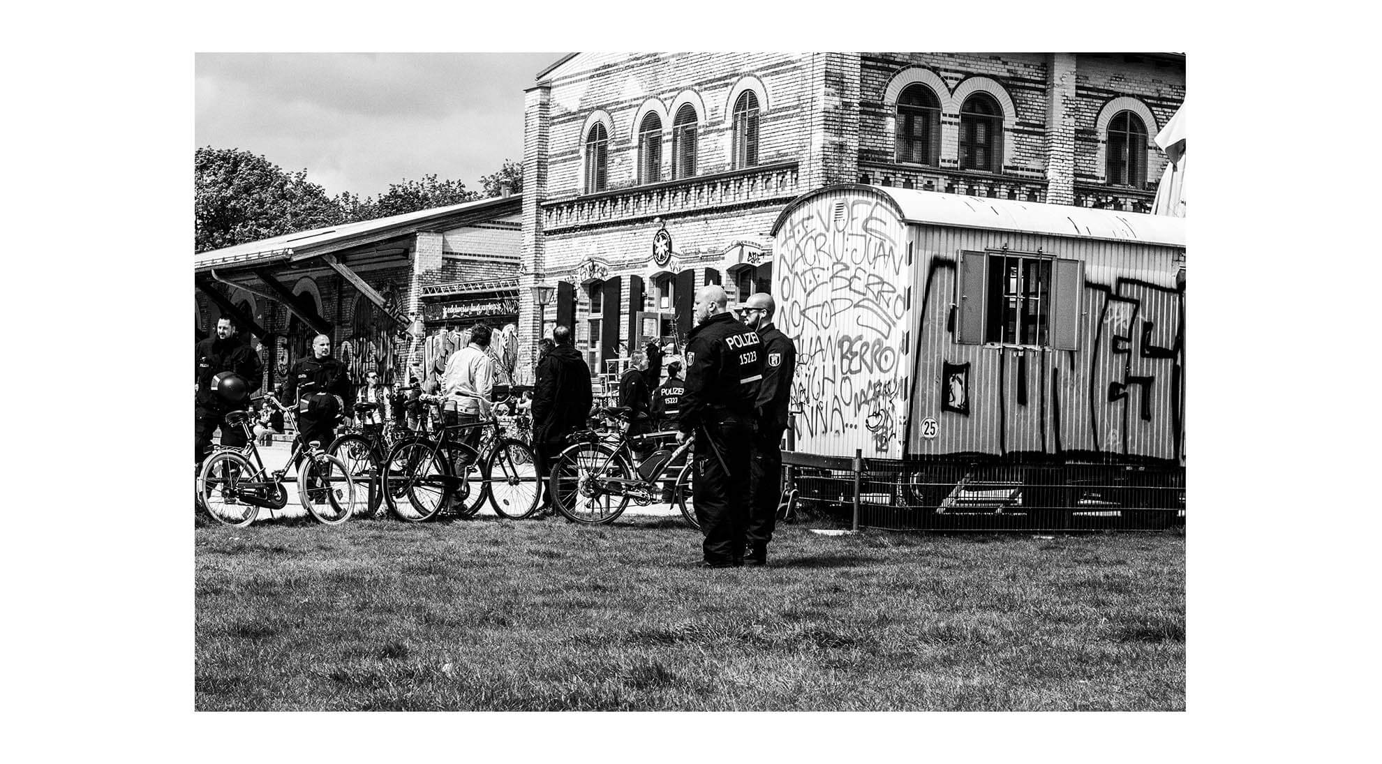 May 1st in Kreuzberg_0050__MG_3857.jpg