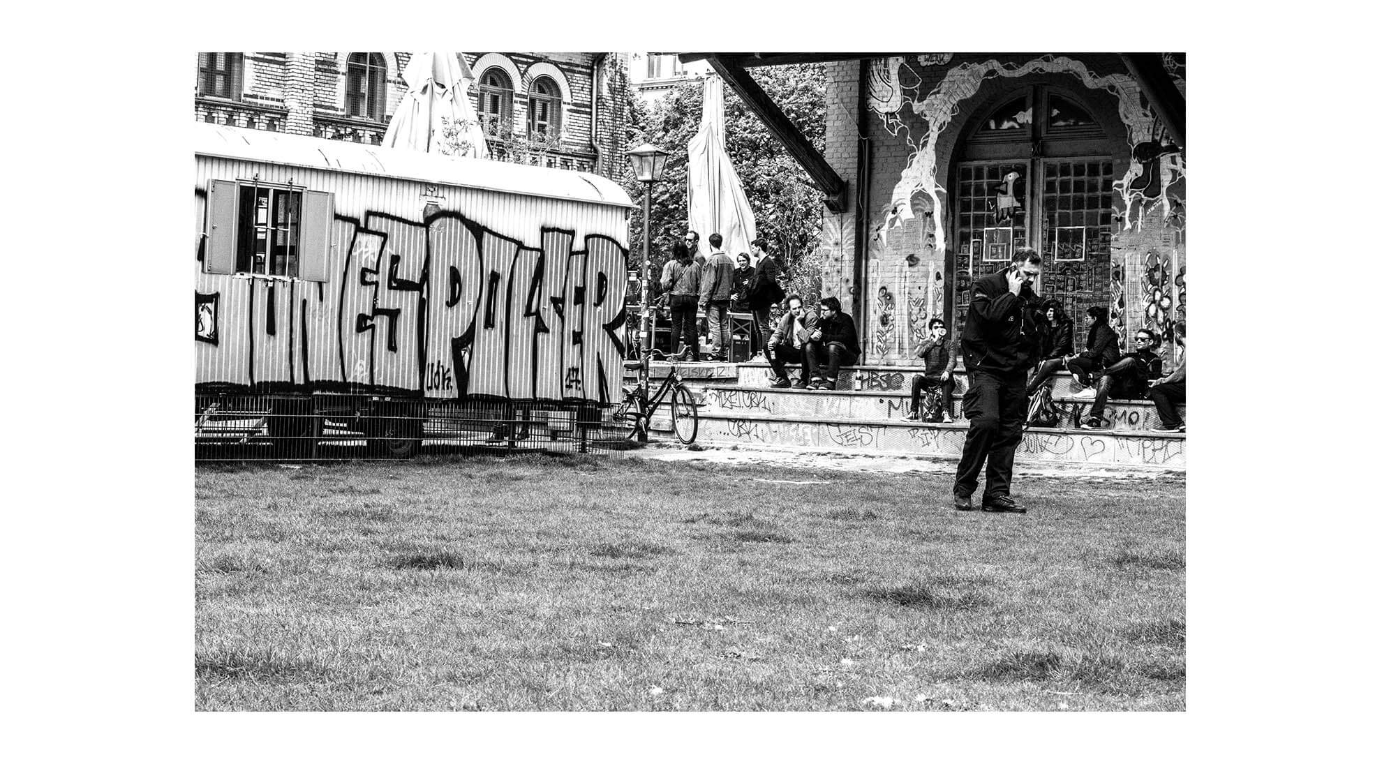 May 1st in Kreuzberg_0064__MG_3840.jpg