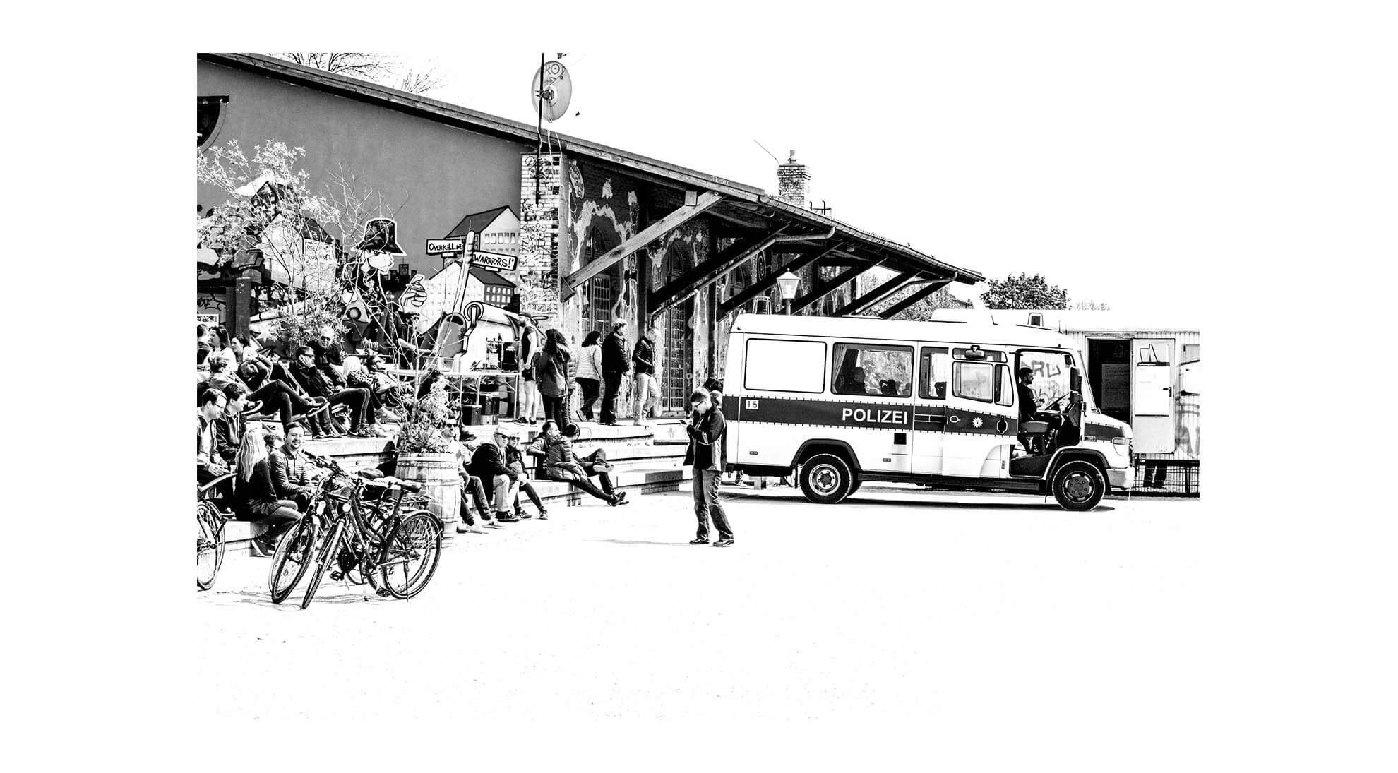 May 1st in Kreuzberg_0069__MG_3832.jpg