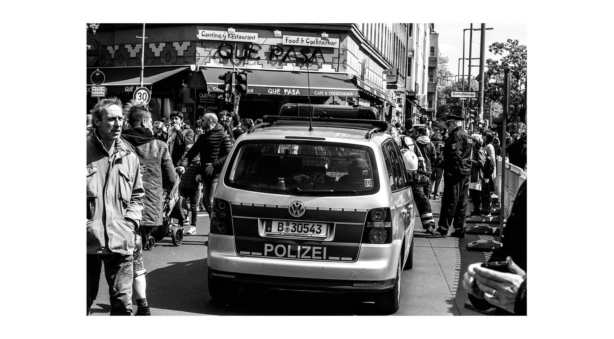 May 1st in Kreuzberg_0076__MG_3815.jpg